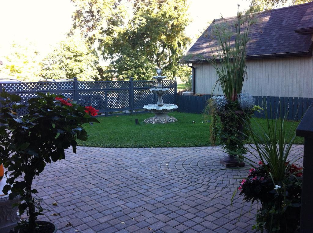 לימינגטון Point Pelee Lakeshore B&B מראה חיצוני תמונה