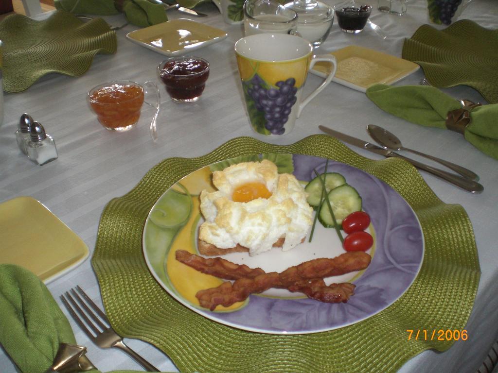 לימינגטון Point Pelee Lakeshore B&B מראה חיצוני תמונה